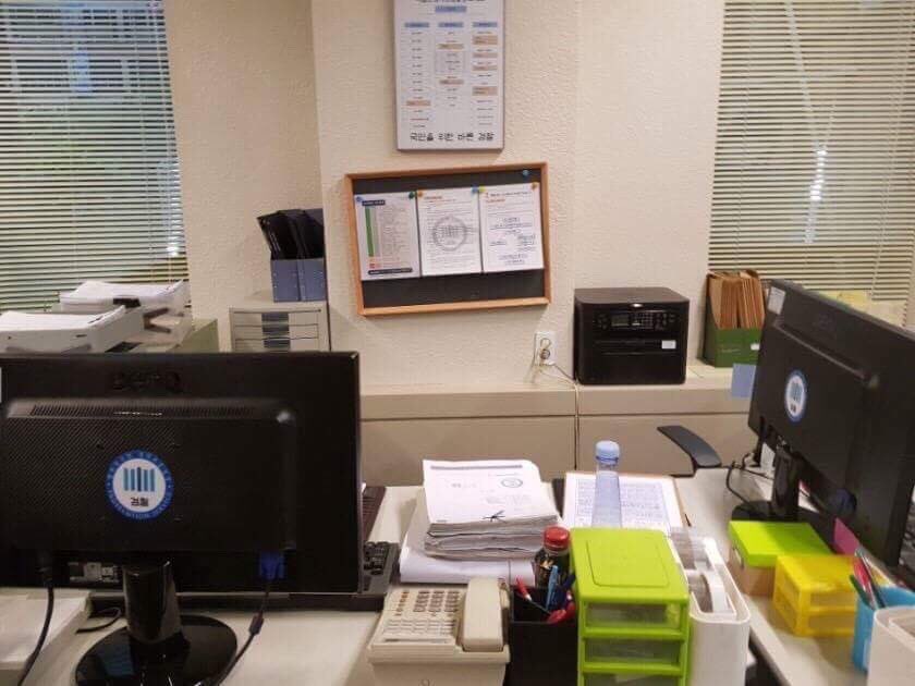 WithJsFCI's tweet photo. "While You Were Sleeping" Filming set - Jung Jae Chan's office
#Leejongsuk #LeeJongSukFcIndonesia #Ljsfci #WithJsFci #LeeJongSukFcIndonesia https://t.co/rpphkpmAIC