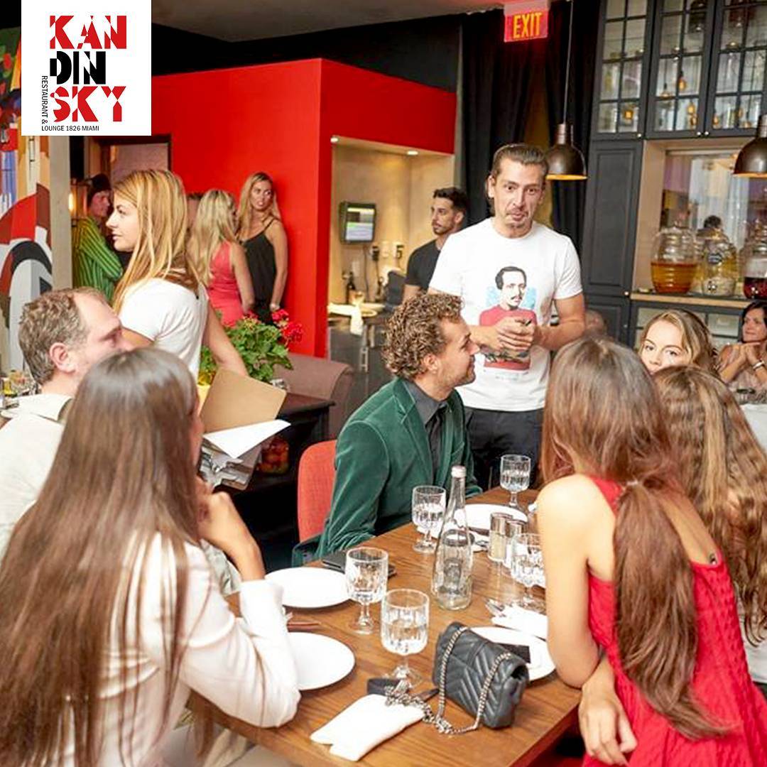KandinskyMiami's tweet photo. Make your reservation with us #online &amp; enjoy a unique cultural experience and specialty infused vodkas! 👌 

https://t.co/JH9DTFdzmr https://t.co/vAg940jgVp