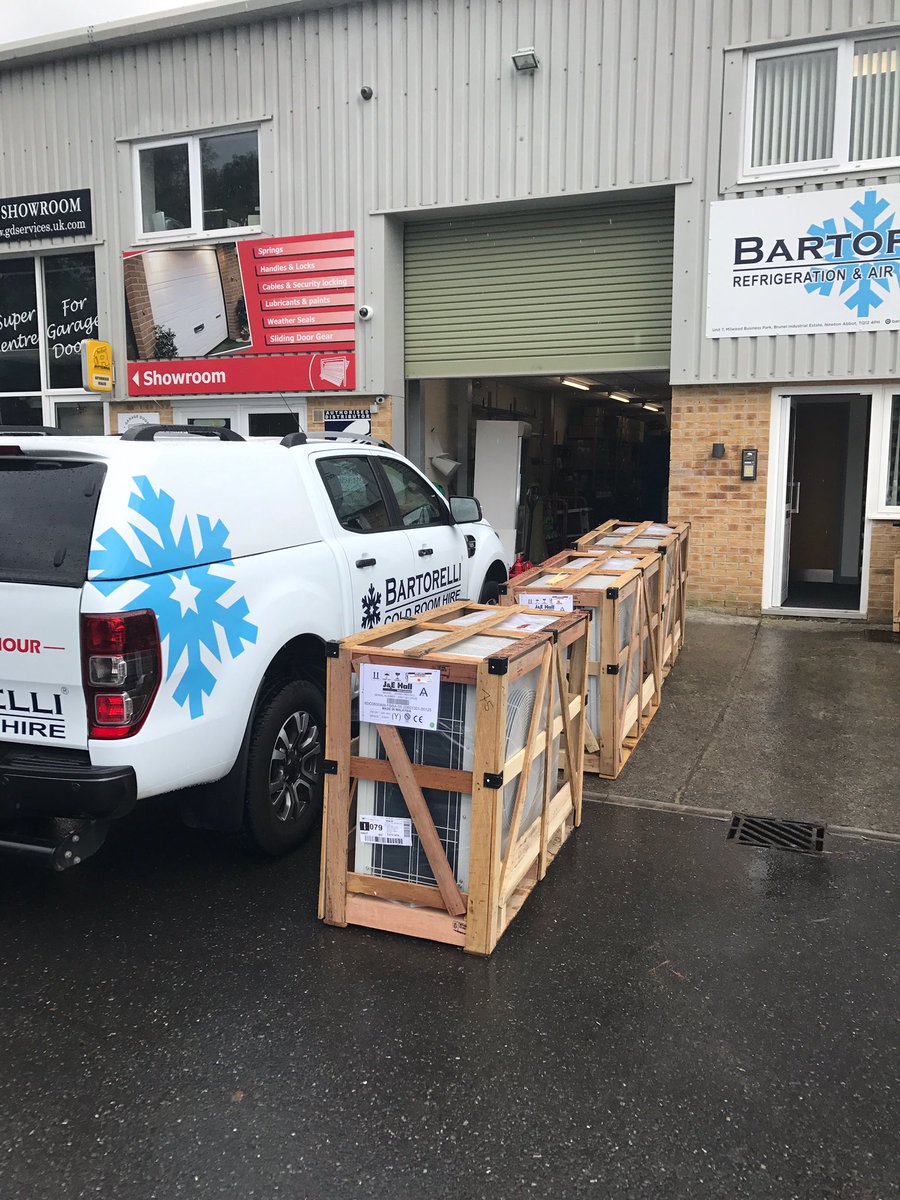 BartorelliLtd's tweet photo. Big Delivery Today At HQ! #refrigeration #bartorelli #J&EHall @BartorelliLtd https://t.co/wP3WaZ5zlR