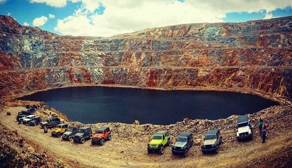 Who's trying to wrangle their group of wheeling companions for a weekend adventure?
Photo credit: katmuriel