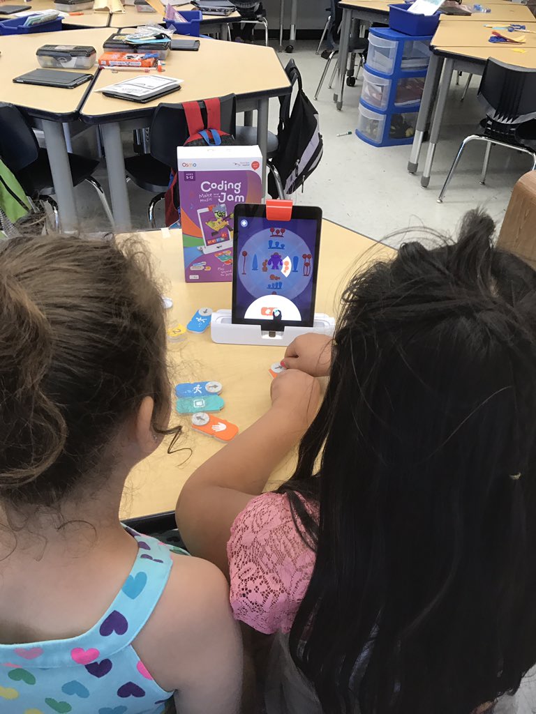 ABCClassroom's tweet image. Coding with @PlayOsmo #jamming @FairviewPanther #codingJam