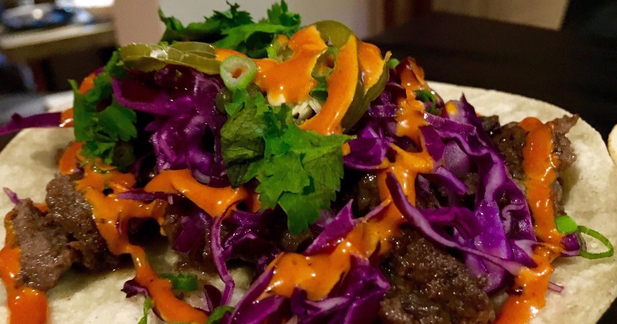 ChaeOkc's tweet photo. Is there any better time than happy hour on Friday? Let's kick the weekend off with half price small plates from 4-6! https://t.co/bFoOIjdNfr