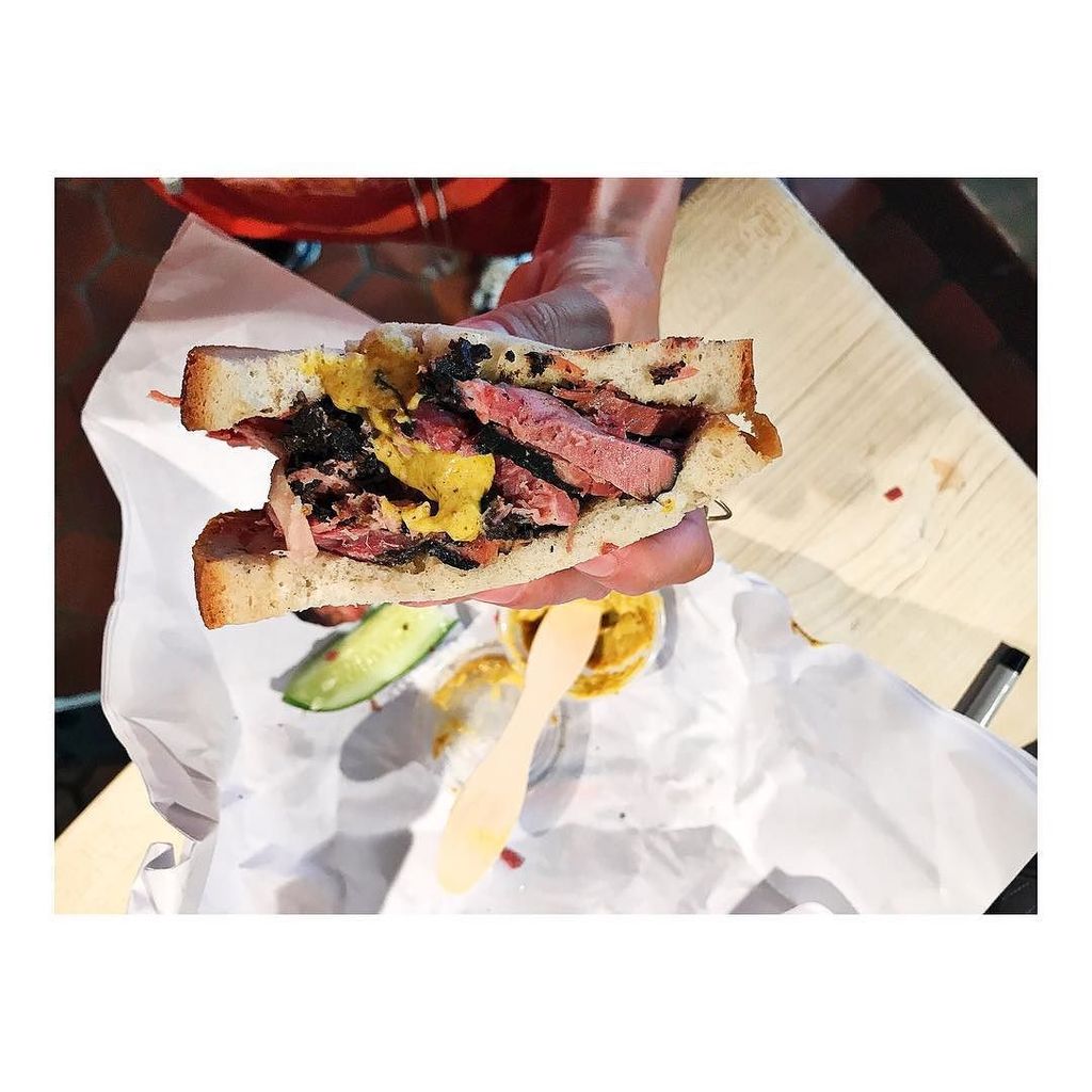JackieSayet's tweet photo. Hello stranger #passthepastrami @katzsdeli #pastramionrye #justlikethis ☠️ https://t.co/DAmnu75twn https://t.co/CVbhgCPULI