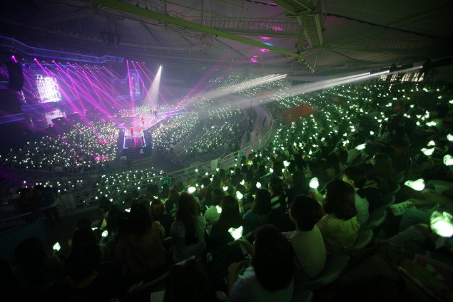 arophas1998's tweet photo. #MTV #VMAs2017 #VmasGOT7 #GOT7 #Ahgases #Ahgabong #Jackie 💚💚
Let's keep on giving them love and support as they deserve all the best ❣️❣️🙃 https://t.co/P3lTmZMNpZ