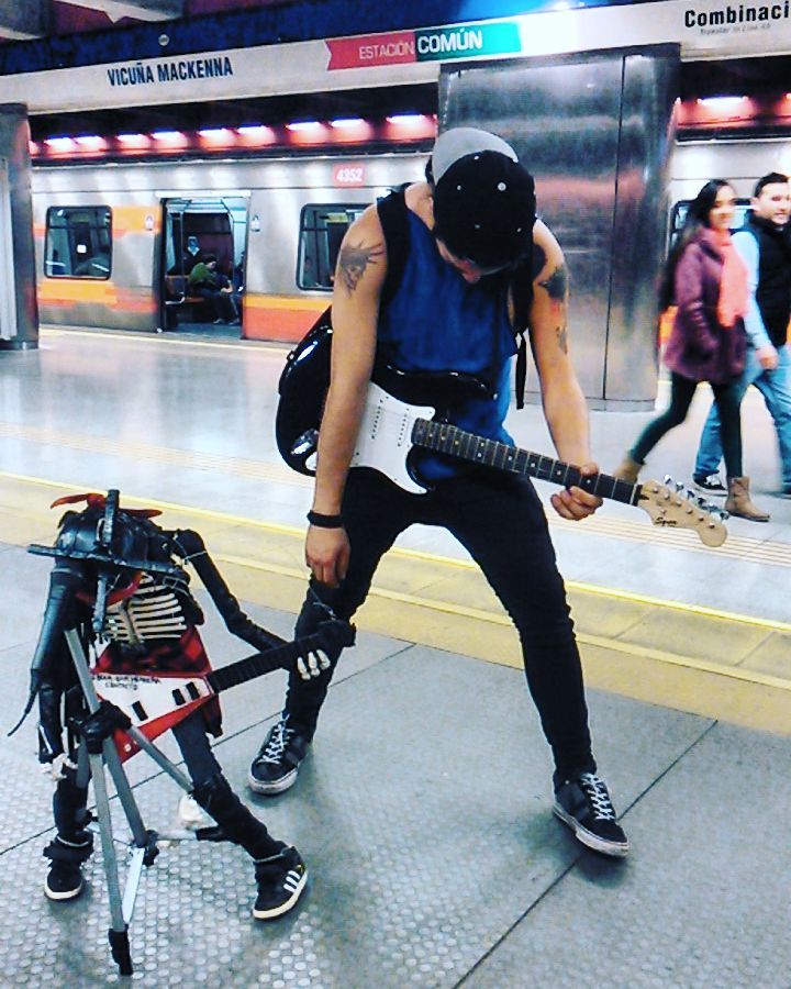stwtees's tweet photo. Subway Puppet - Welcome to The Jungle >> https://t.co/VdfxQUs9nl  #NationalDonutDay #Pride2017
#FlashbackFriday
#EatThisShow #WearOrange https://t.co/As27OaZfJb
