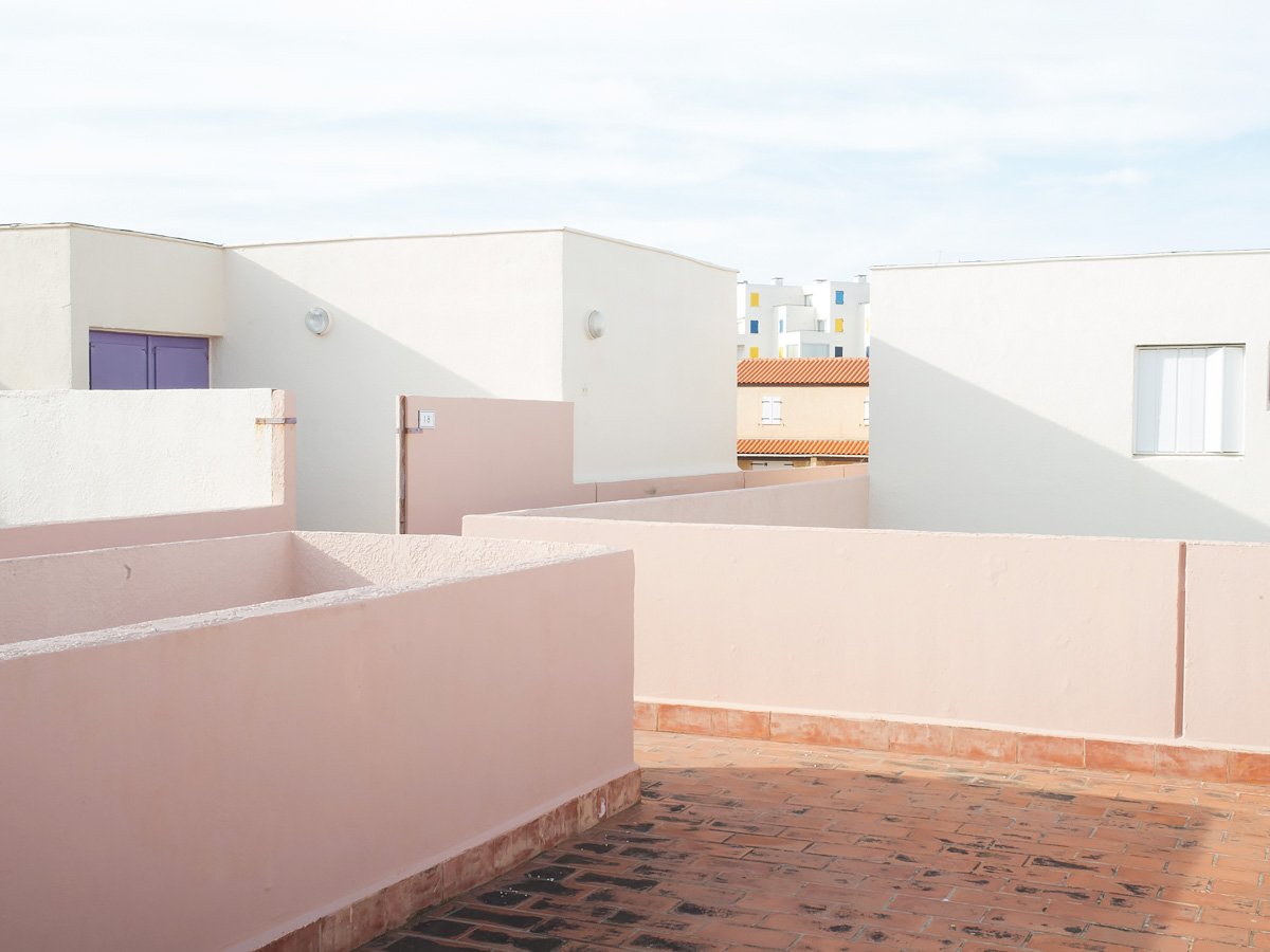 Shane Lynam is running a <a href="/kickstarter/">Kickstarter</a> campaign to publish a photo book of his gorgeous 'Fifty High Seasons' series kck.st/2qIIp1U 🖤