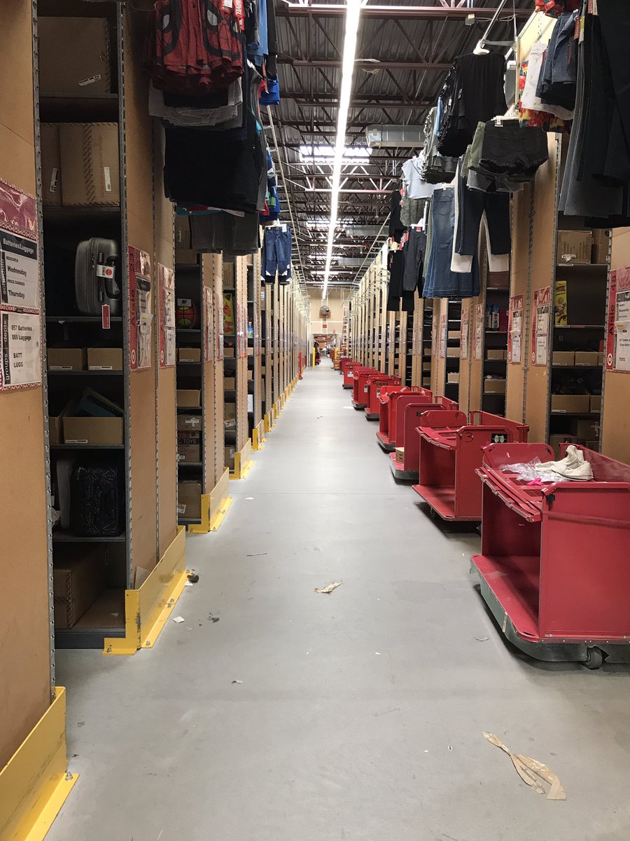 2900 cartons? No problem. No help needed. 💪🏼🤙🏼🎯 #crushedit #easypeasy #lemonsqueezy #T1791