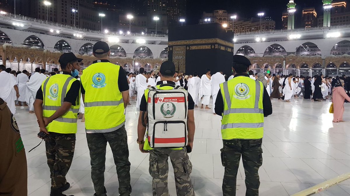 salam_org's tweet photo. لليوم الرابع على التوالي مشاركة #فريق_السلام_السعودي في الحرم المكي لخدمة الضيوف الرحمن🕋
#مكه
#الحرم_المكي
#رمضان 
#البحث_والانقاذ https://t.co/TwQ1bBtAQP
