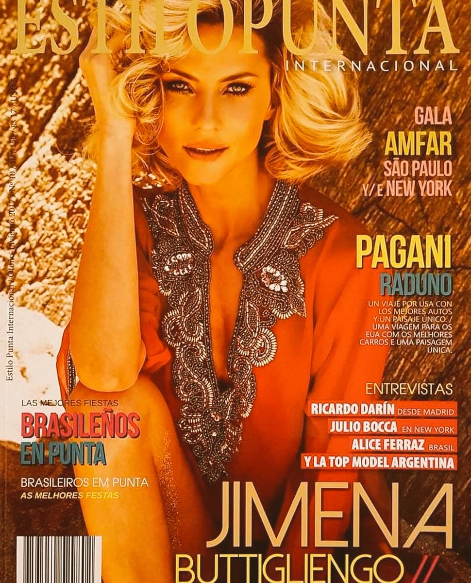 Diosa <a href="/jimebutti/">Jime Butti</a> en la tapa de <a href="/EstiloPunta/">Estilo Punta</a> kimono Red luxury