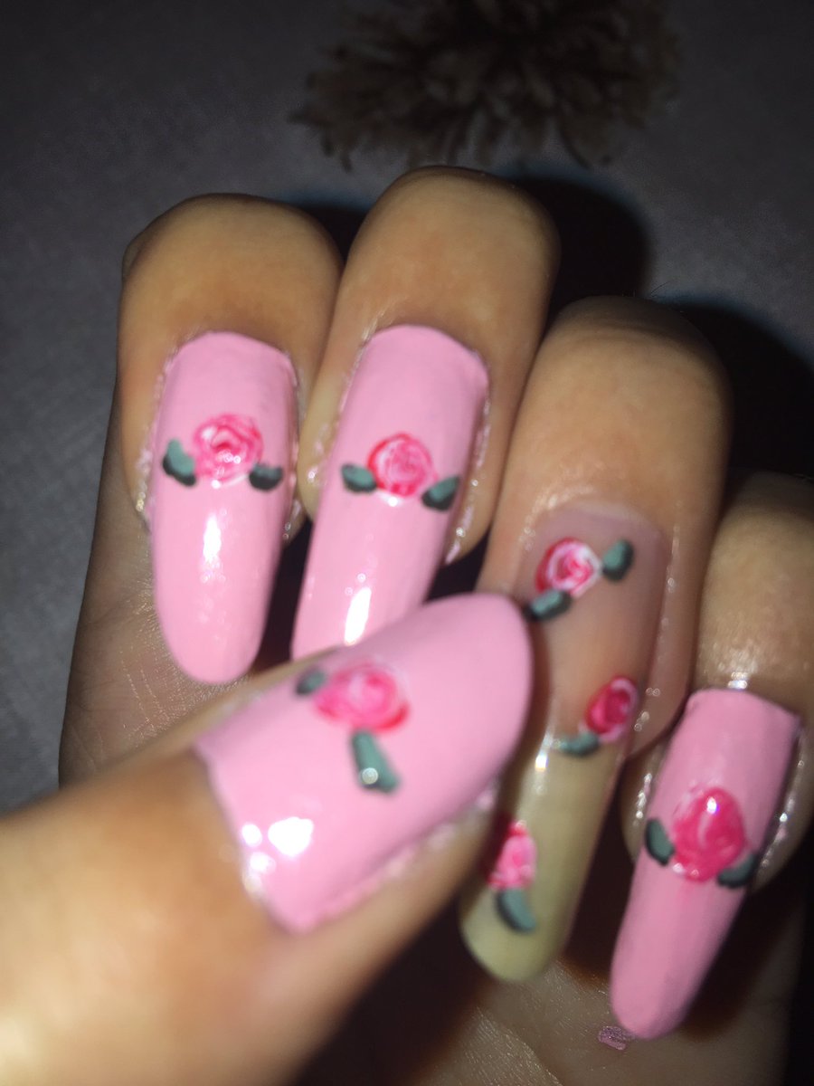 British_Nails17's tweet photo. 🥀🥀 #nailart #nails #unitedkingdom #uk https://t.co/Zmm4tBtXu4