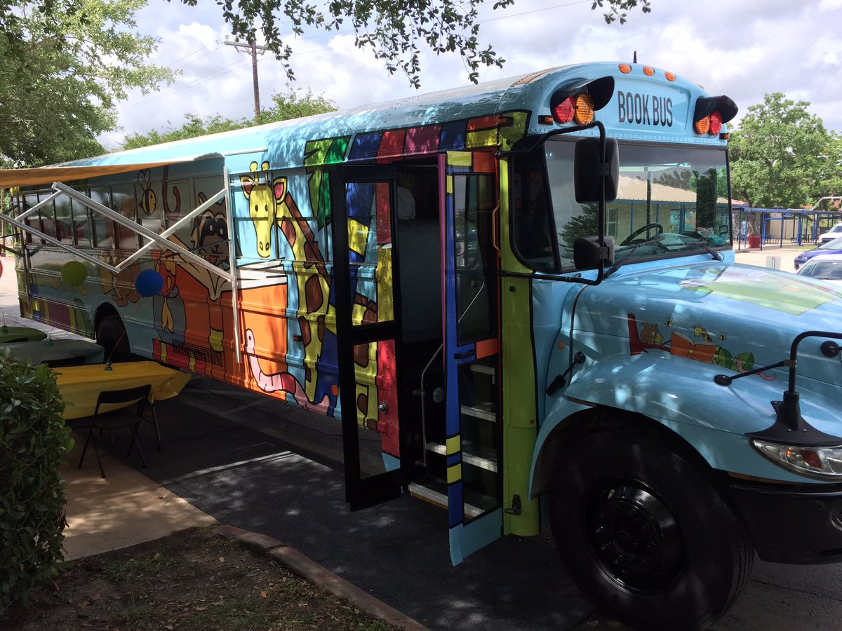 EricJohnson1979's tweet image. Super excited to see how the students and community embrace the #bookbus of #ManorISD #ReadingOnTheGo #ReadOn