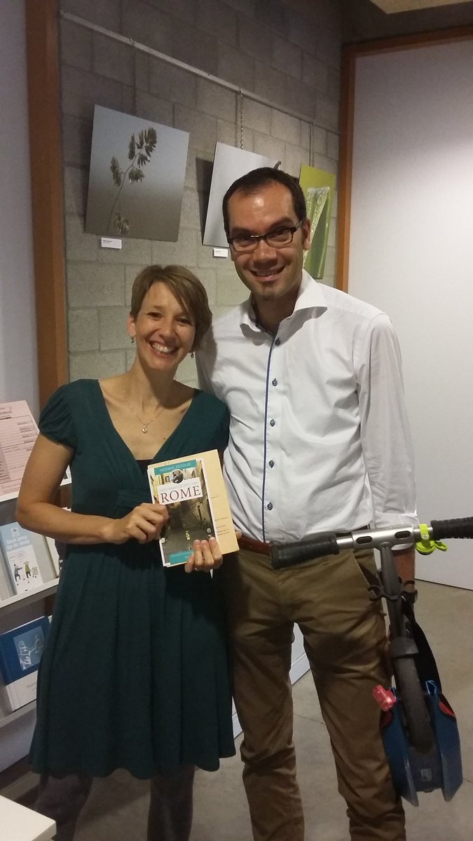 forzanivola's tweet photo. 'E sempre un piacere ascoltare @hedzed #ilcircolo #bellegem #monopattino #libro https://t.co/NXli94dO2u