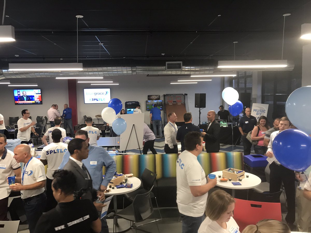 Loyostics's tweet image. Currently @MyBlueGrace @CultureBG