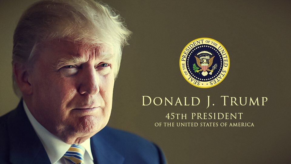 MrMuskgggg's tweet photo. ✔RETWEET✔ if you agree Trump will be one of greatest Presidents in history. His unpretentiousness is SO rare today. #MAGA #FlashbackFriday https://t.co/ziIEFBU5AE