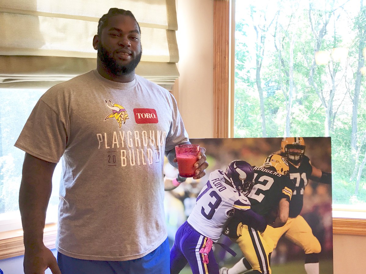 sharriffloyd's tweet photo. Cheers @munoz535 to 17 Rochester schools on #FUTP60TouchDown #FuelGreatness! @FUTP60@lynnels@mrsjmarquardt & others https://t.co/8QYfeAN4Ug
