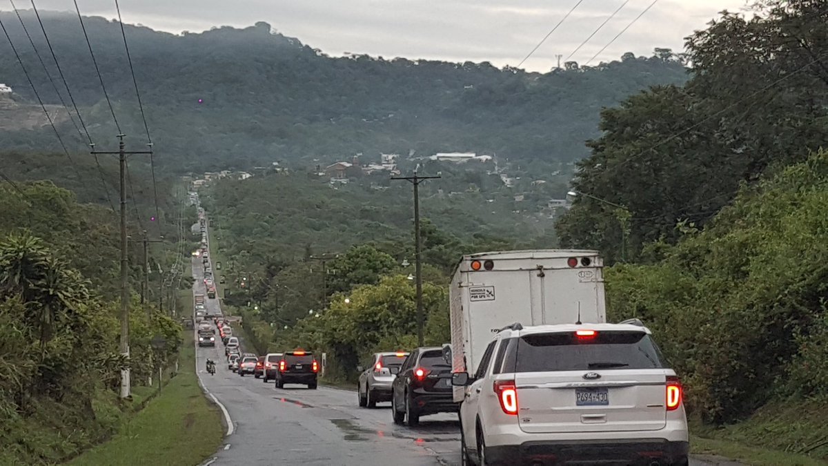 #TraficoSV tráfico carretera a nuevo Cuscatlán