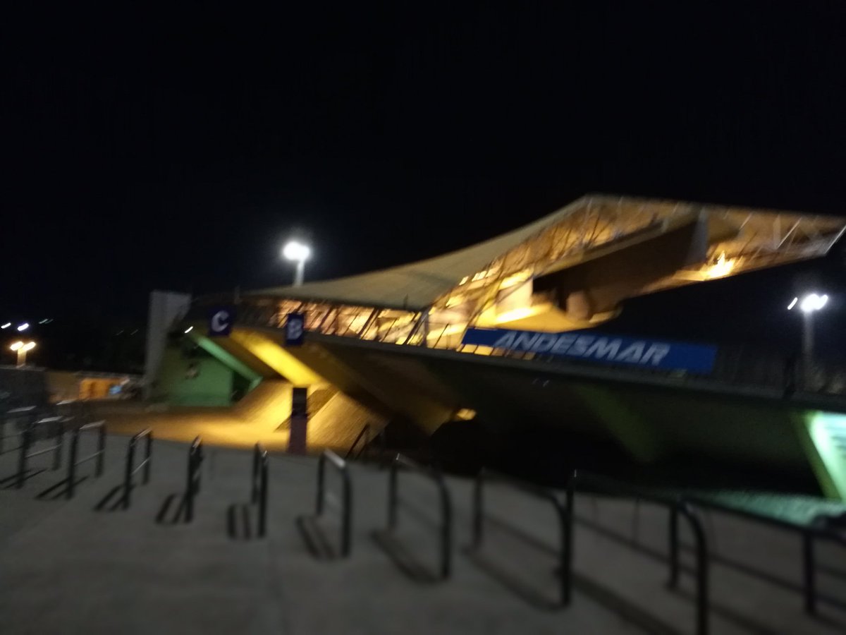 MATIPASCUALETTI's tweet photo. Ya estamos en el Malvinas Argentinas para la previa de #GodoyCruz - #Rafaela. Lo sentís por @radionihuil #DeciNihuil https://t.co/PQSBXeelYu