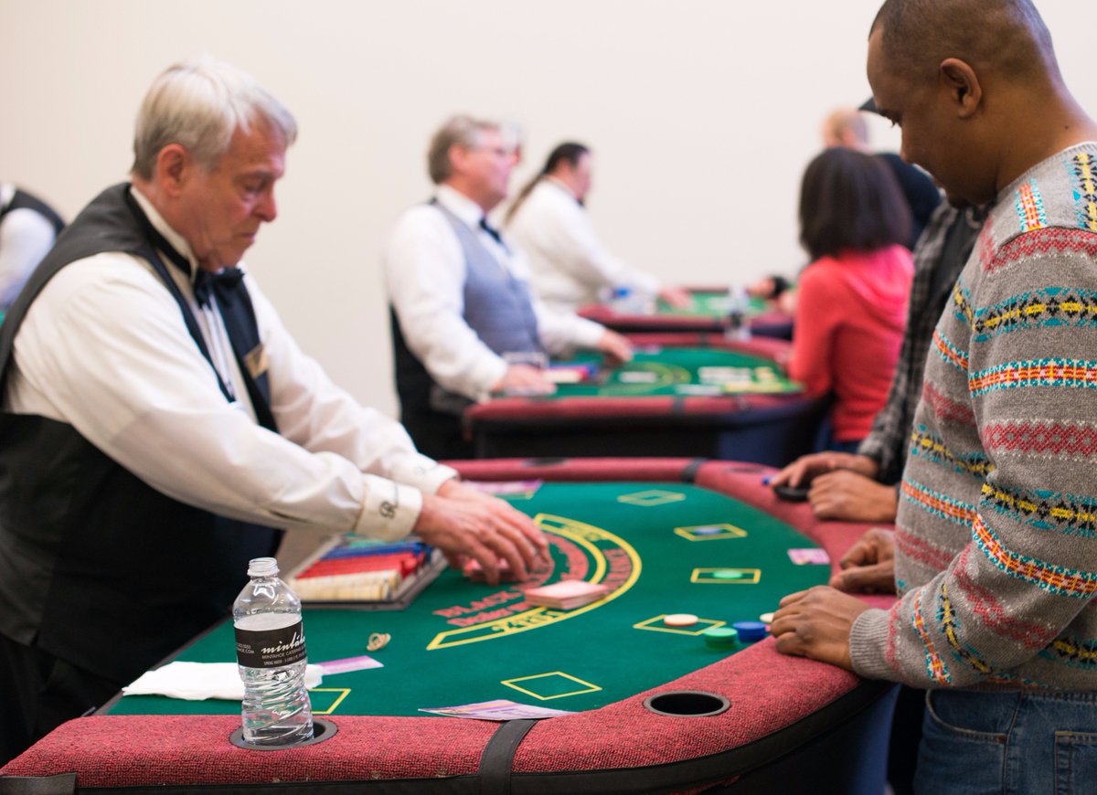 MetroStateSen's tweet image. Throwback to Monte Carlo Night 2017! ♠️♥️♣️♦️🎉🎊🎈