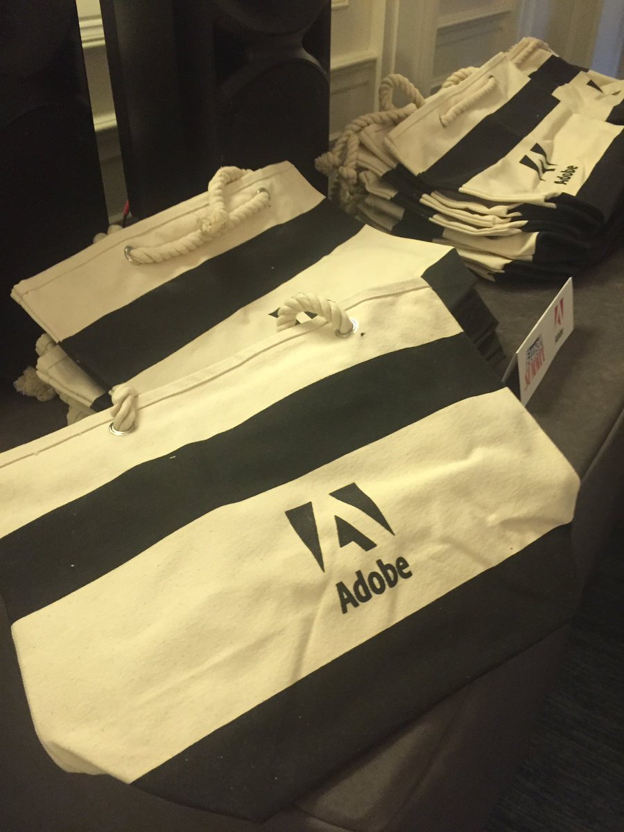 Come have a drink on Adobe and take home a beach bag for sunnier times! #MPEIS #therainyseason <a href="/AdobeMktgCloud/">report poc</a> @AdobeExpCloud