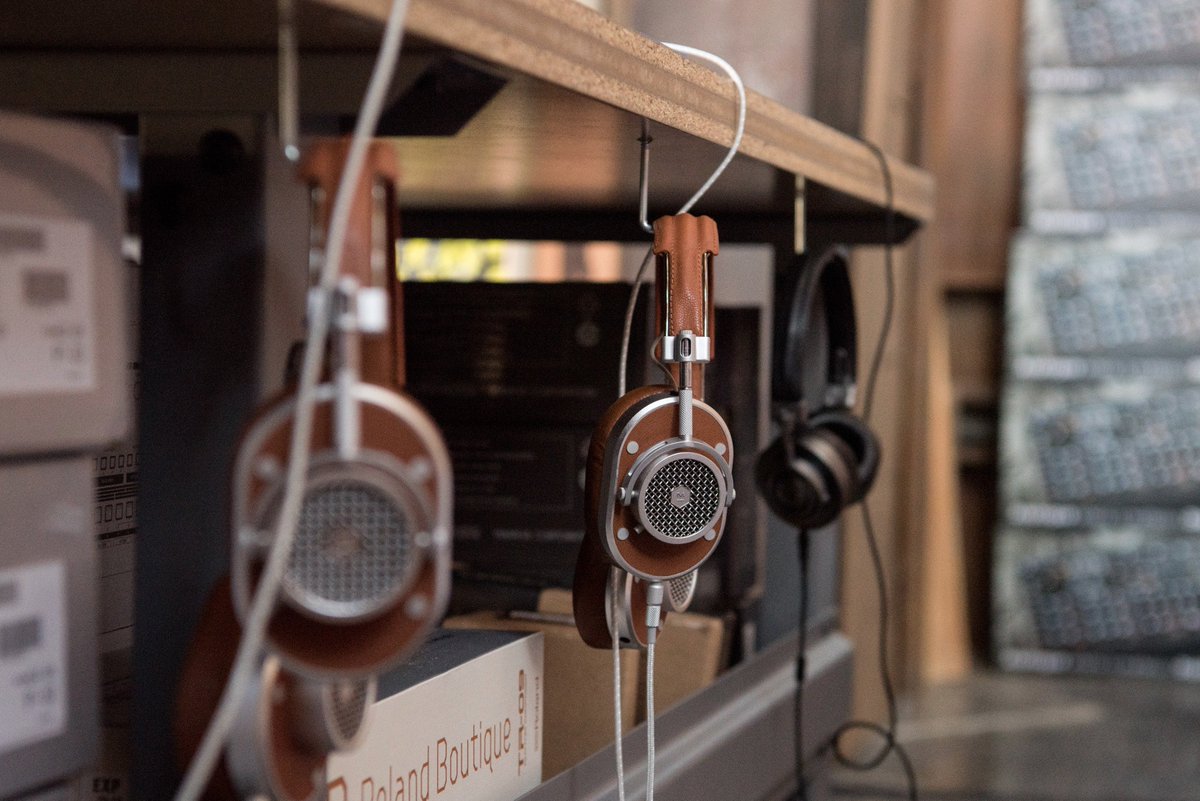 Moogfest's tweet image. Uncompromising sound from our friends at @MasterDynamic for the #Moog Pop-Up Factory stations during #Moogfest2017 masterdynamic.com