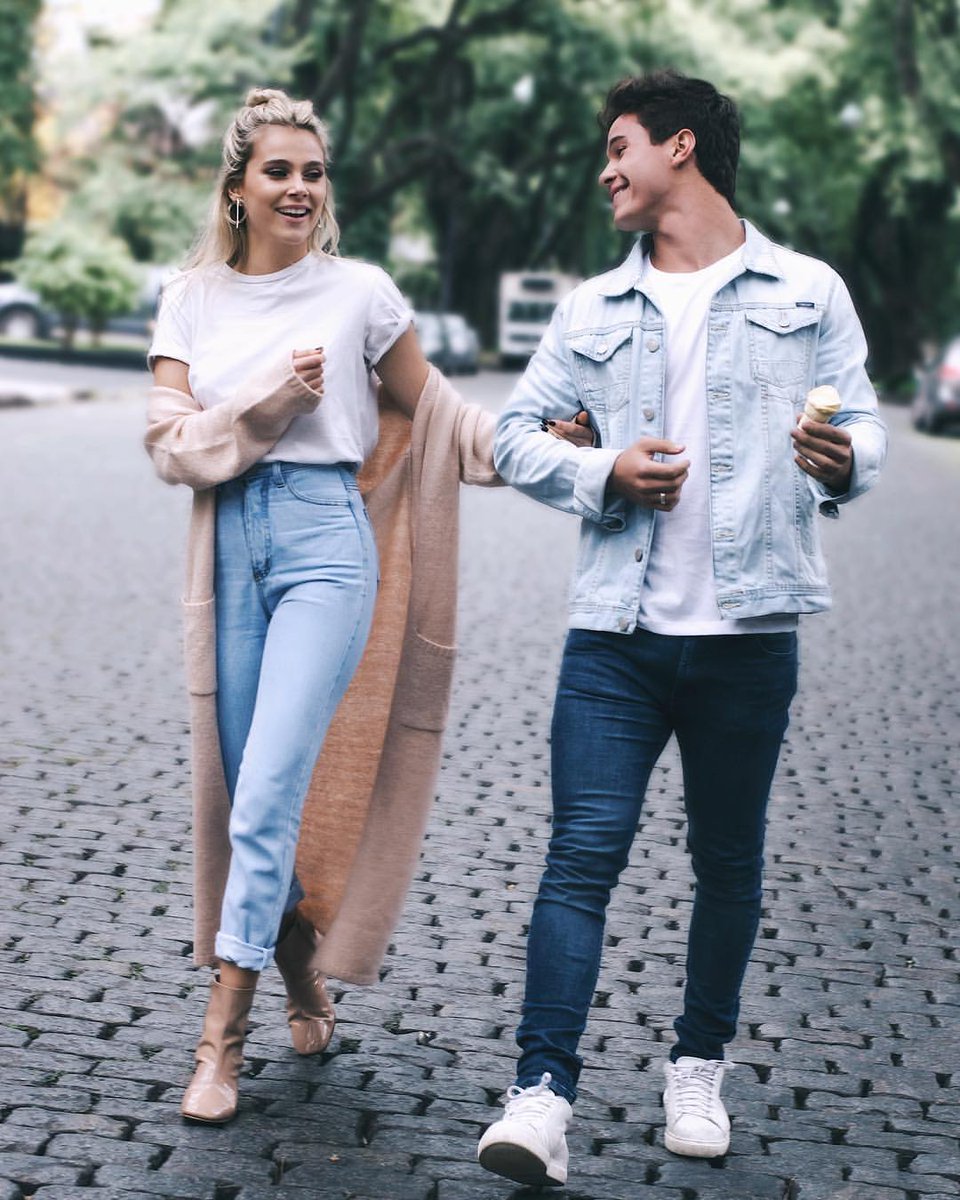 abiIofgren's tweet photo. a mi me decís pareja goals y se me vienen ellos a la cabeza https://t.co/i9tjjXfoGo