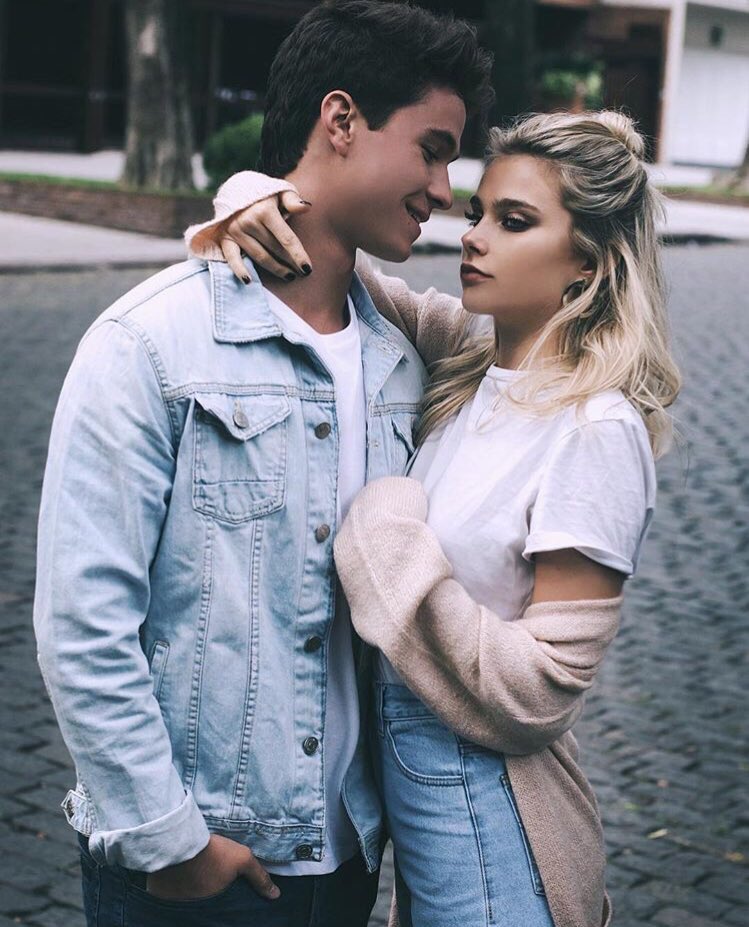 abiIofgren's tweet photo. a mi me decís pareja goals y se me vienen ellos a la cabeza https://t.co/i9tjjXfoGo