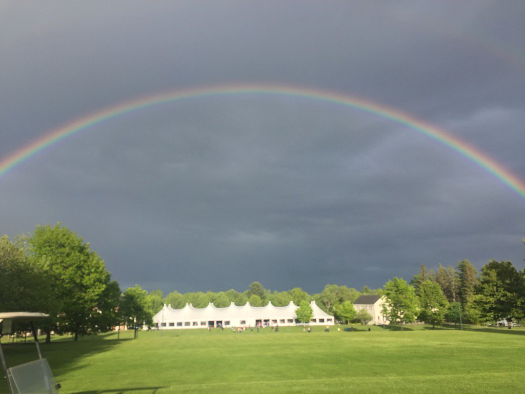 ruthatcolby's tweet photo. And then we ordered up a rainbow. #back2colby https://t.co/bKXbepfaxH