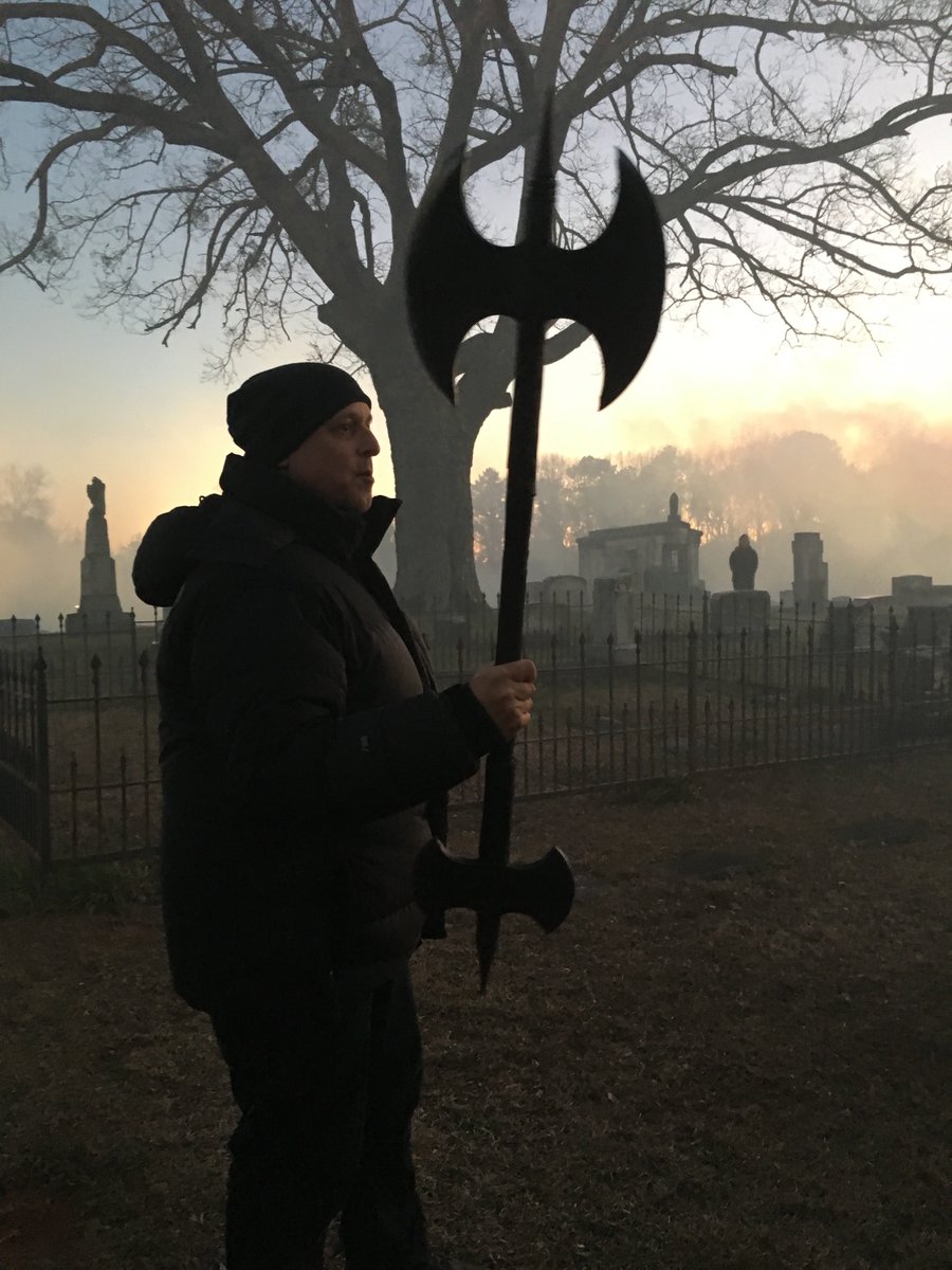 MRavenMetzner's tweet image. Okay... I'm getting misty... lets end this memory lane trip with our own @rleefine and Headless's axe.... more #bts to come.... promise...