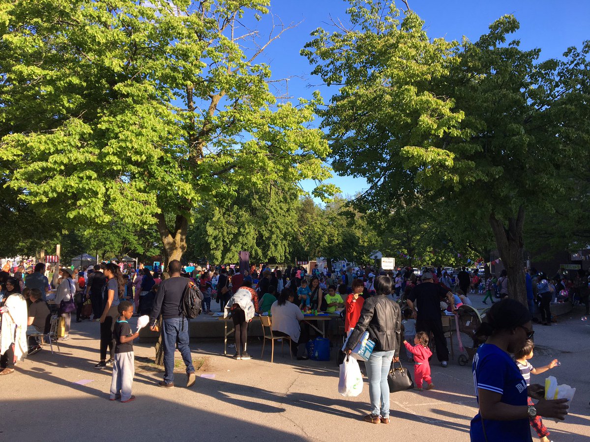 Janet Davis tweet media