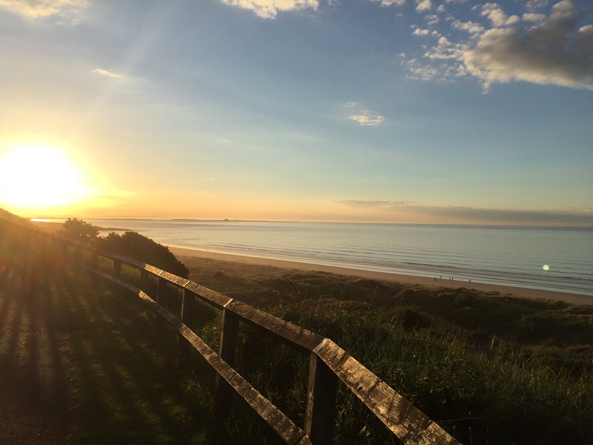ReView_Mirrors's tweet photo. After a great day of driving, Northumberland had one last surprise for us... #Northumberland #northeast #sunset #ReView_Mirrors #beautiful https://t.co/BBnWb0Tey4