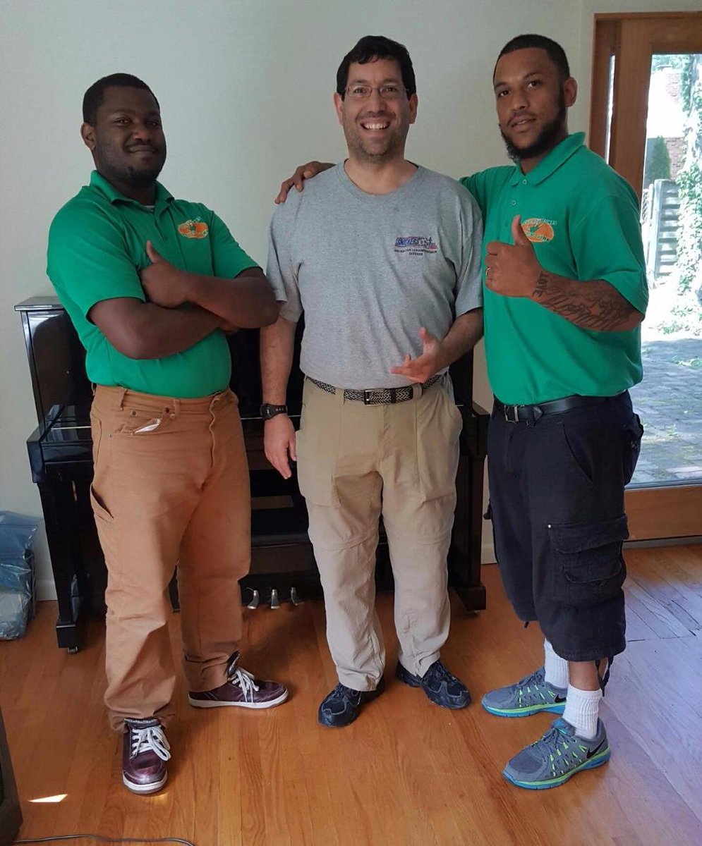 College Hunks VA tweet media