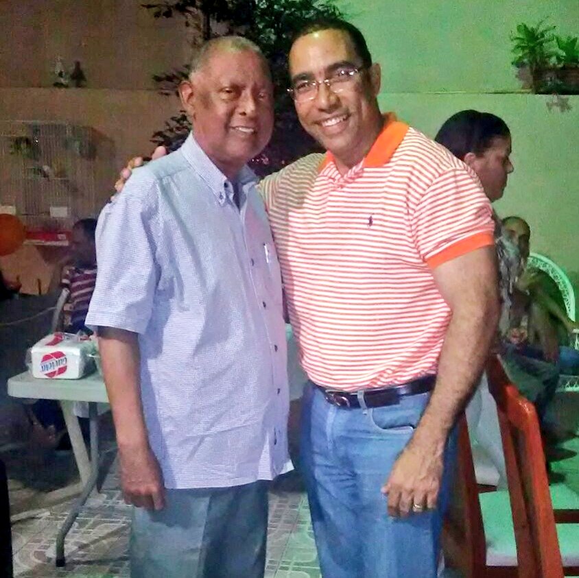 Hamletamadomelo's tweet photo. ¡Hasta siempre gran amigo Modesto A. Mercedes! 

Gracias por tu contribución a la Provincia. Mis condolencias a la familia Zorrilla Mercedes https://t.co/IseKmIqMye