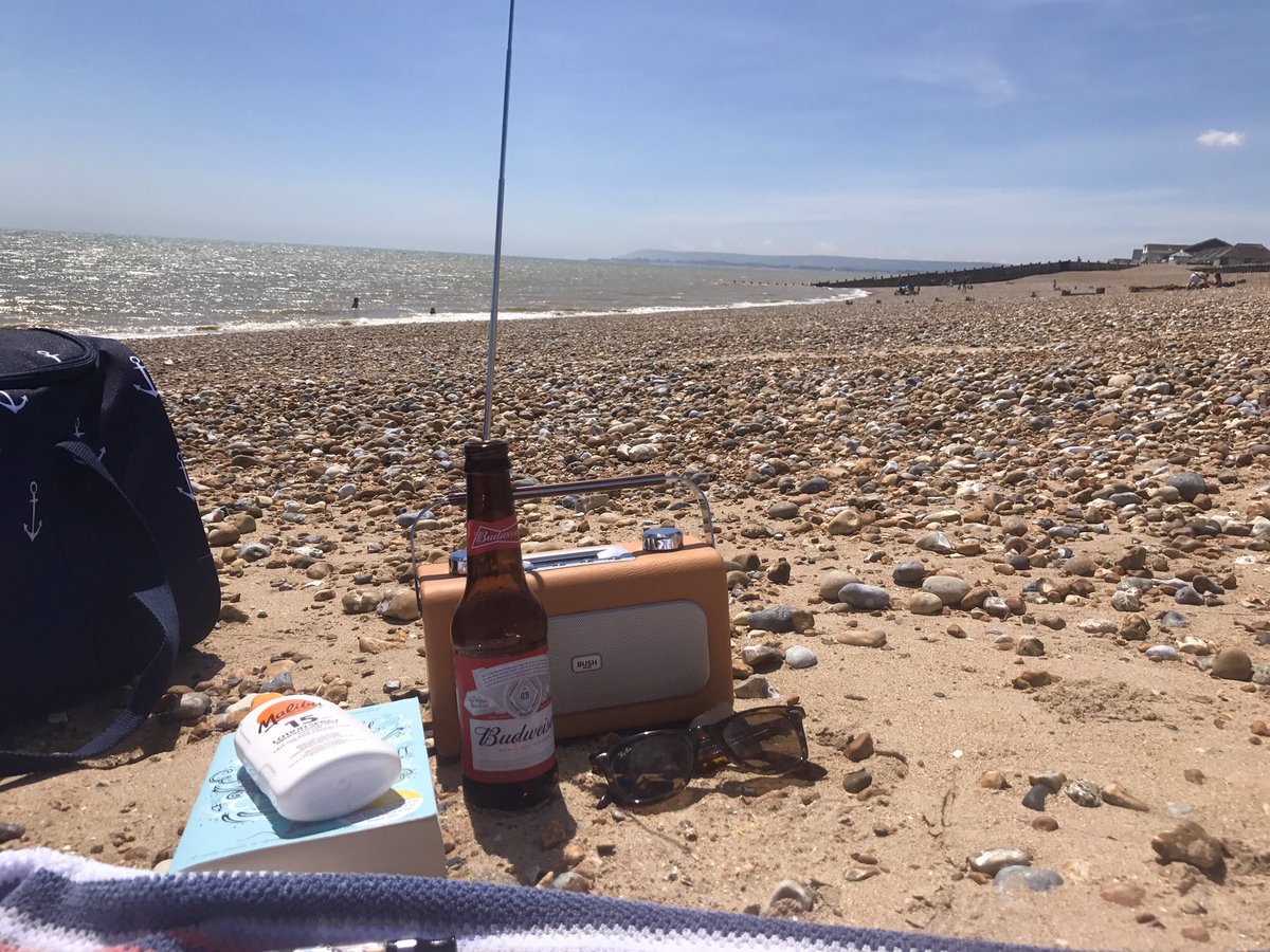 SaMHxxx's tweet photo. @FriendlyClubMag @normansbay #chilloutsummer https://t.co/m5iwoVyet9