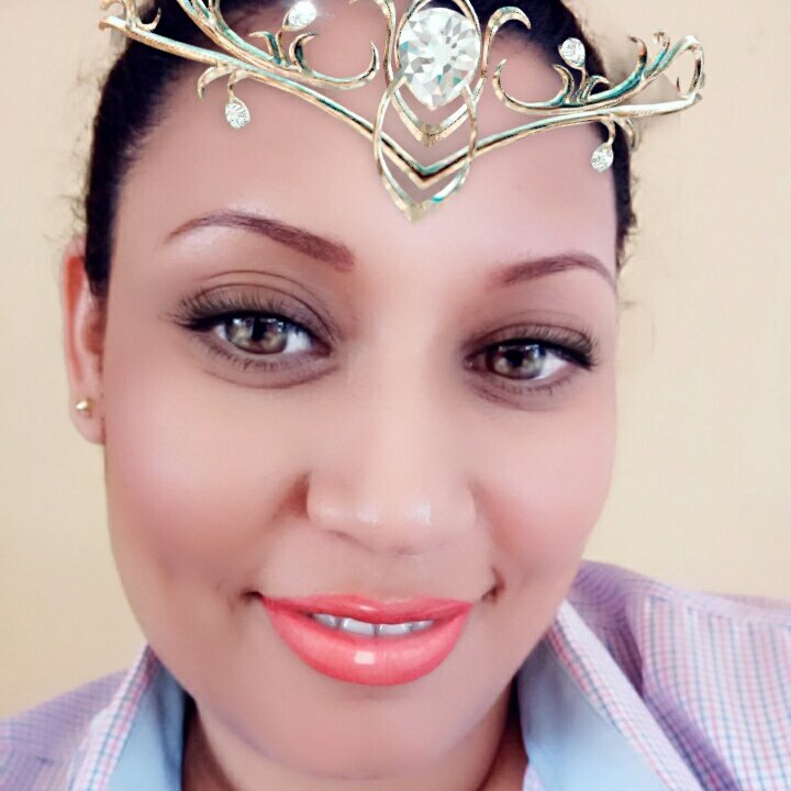 cesia_yamagushi's tweet photo. #NuevaFotoDePerfil #retocada #100% https://t.co/Ye7hEHEY1h