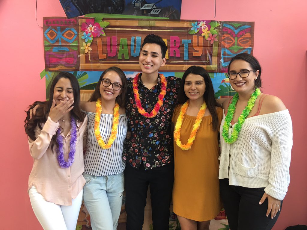 zafracxx's tweet photo. This one goes out to my girls. I'm so grateful that I spent the last four years of my life with all of you. Here's to us โค๏ธ #YearAtMLEC https://t.co/9ZliqvGiU6