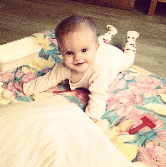 ItsHesterUlrich's tweet photo. Love my baby sister with all my heart. https://t.co/blgsrSCL4Q