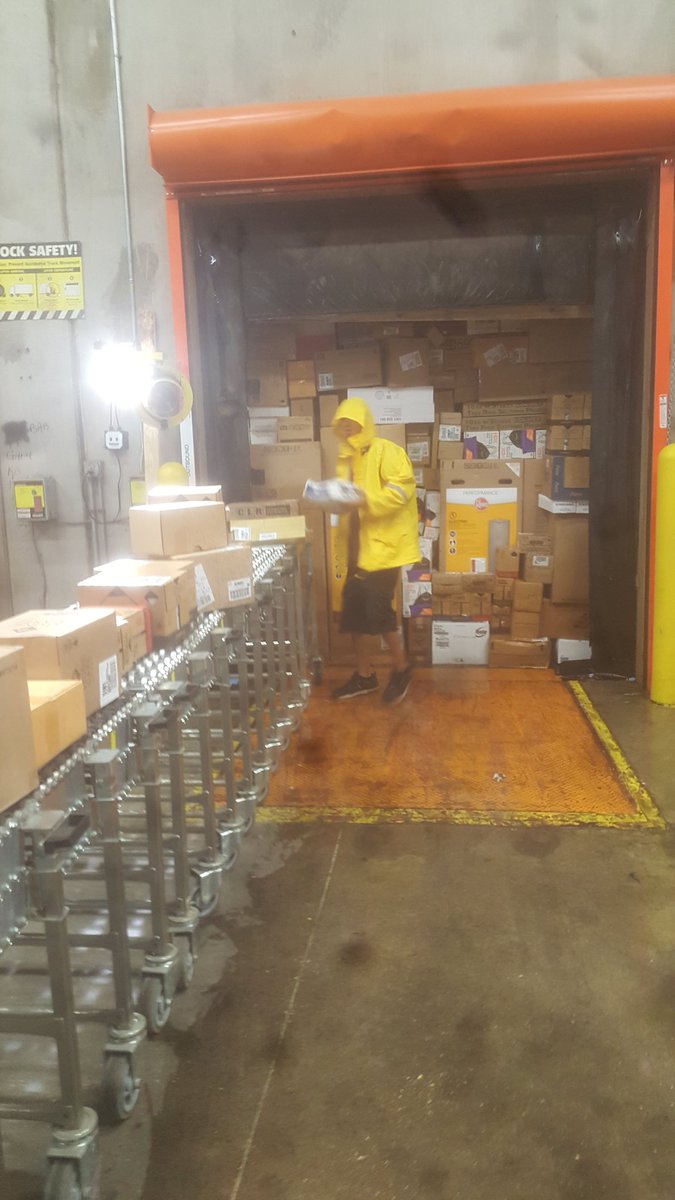 Great dedication. Rain wont slow us down.<a href="/SHowardO/">Shaun Howard</a> <a href="/AkinsMel/">Mel Akins</a> @HomeDepot6505