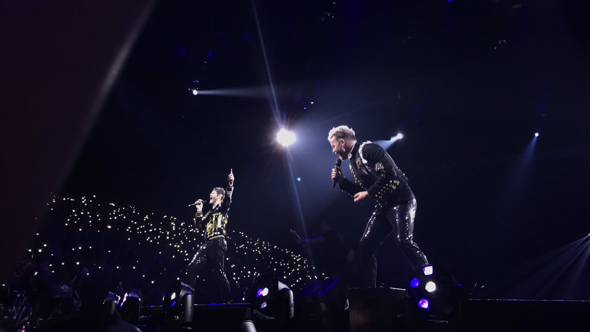 CarlJohnson9's tweet photo. After 2 nights of @takethat my ears are ringing! Can't wait for the next 2! #TTWonderland #TakeThatWonderland https://t.co/uqfP6YPRUl