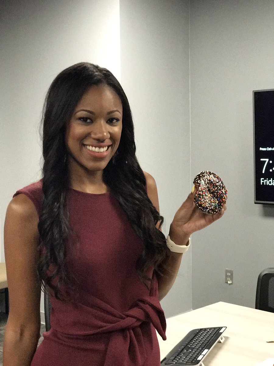 TV_Evan's tweet photo. Serious question: Who models donuts better than @RachelWCNC? Y'all hiring @KrispyKreme or @Duckdonuts? #BiddingWar #DonutModel #SheSweetTho https://t.co/nYF1swcoMs