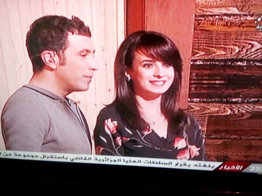 Amelloula11's tweet photo. ملكة الدراما الجزائرية #سارة_لعلامة ضيفة برنامج #دويرتنا 😍 @sara_lalama @Magz13Arab @AkhbarNojooom @EtDzair https://t.co/FCYOlMjZCq