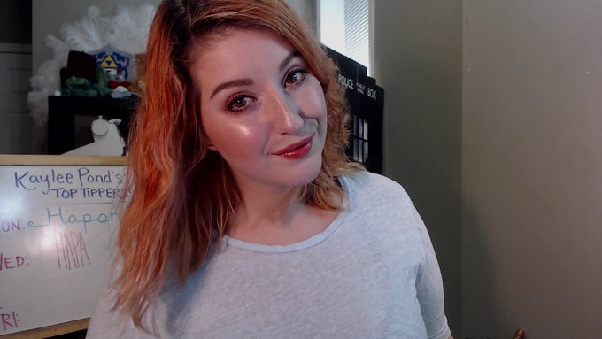 I'm here for a fun Friday! https://t.co/mp8SXn1mor https://t.co/RjtHpRmGKw