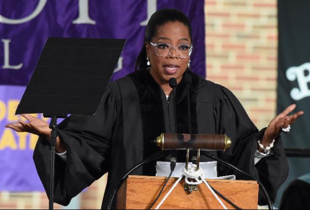 The Best Advice From 2017 Commencement Speeches crwd.fr/2rrDOEq