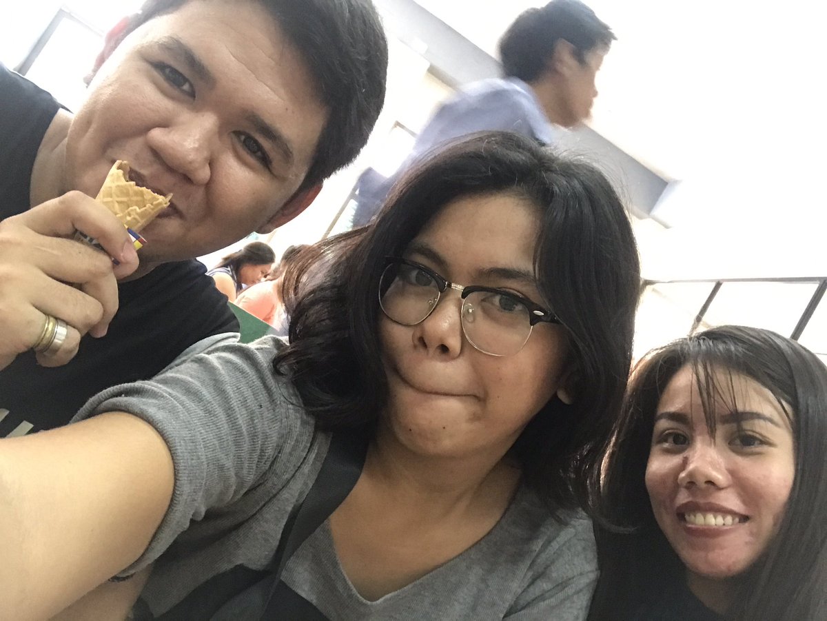 Jieedee's tweet photo. Back seat
#FilReview https://t.co/9vVeFIWShp