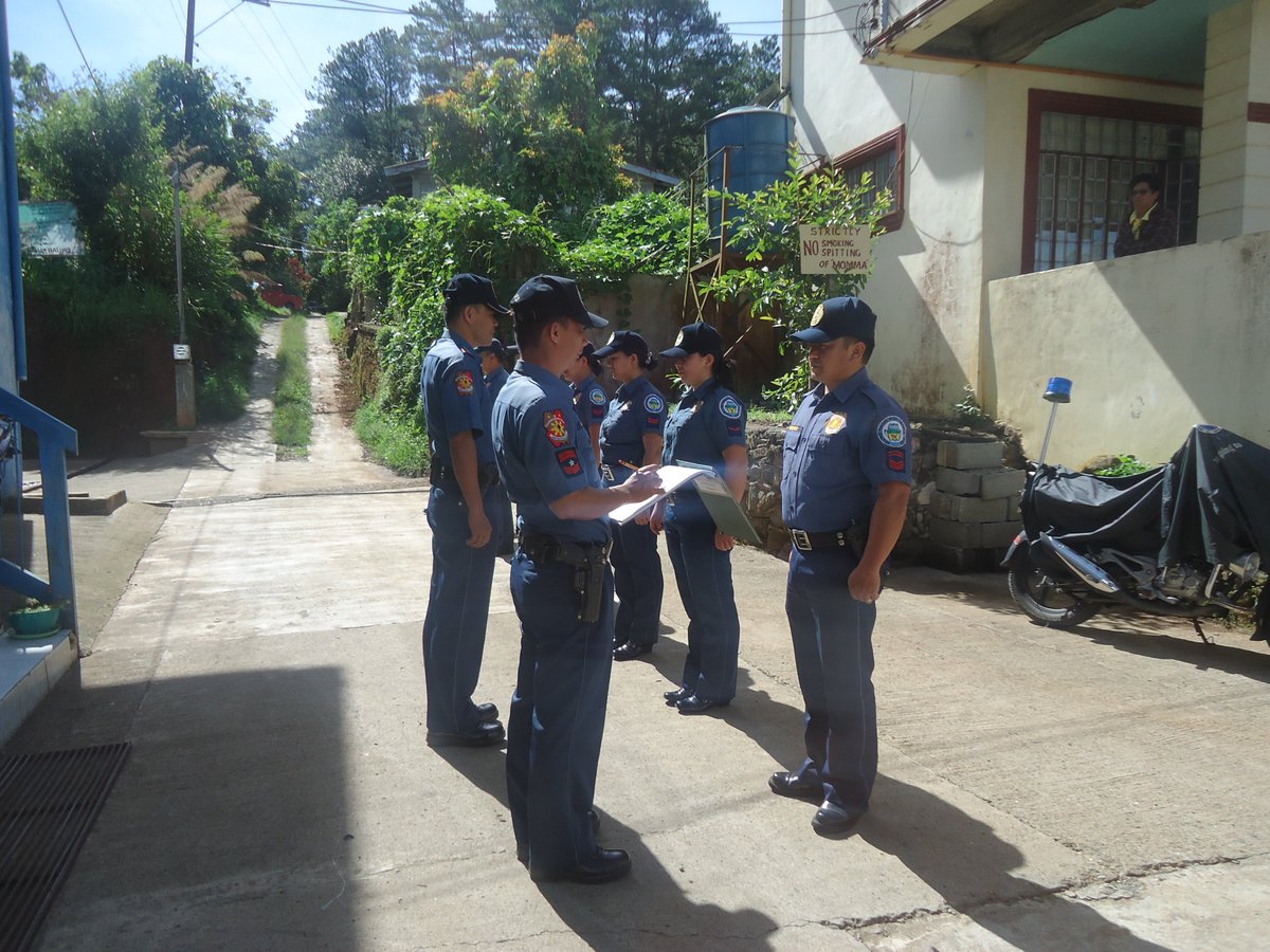 PNPBauko1's tweet photo. #RankInspection
#LOITamangBihis
#PNPPATROLPLAN 2030
@PNPMtProvince @pio_mtprovppo @Helpsolve_crime @OEnmodias @RDPROCordillera https://t.co/EWaB3T2Ess