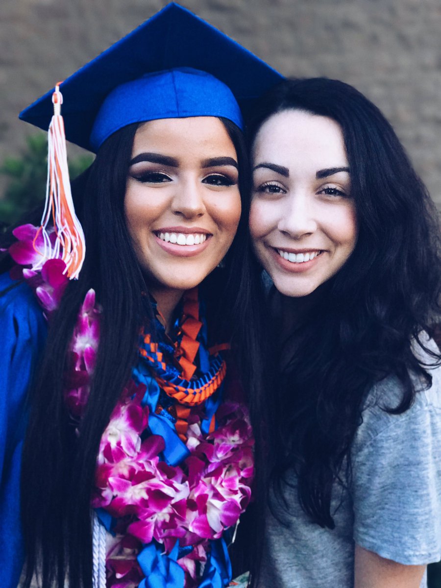 mrssarahkscott's tweet photo. Congrats to my beautiful sister! So excited for all that's ahead for you. Love you! 💕#2017 https://t.co/xYOBZNZEB3