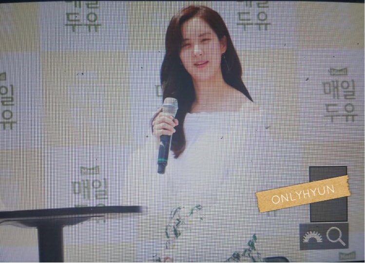  [PIC][03-06-2017]SeoHyun tham dự sự kiện “City Forestival - Maeil Duyou 'Confidence Diary'” vào chiều nay DBX9ZqkVwAAjnaO