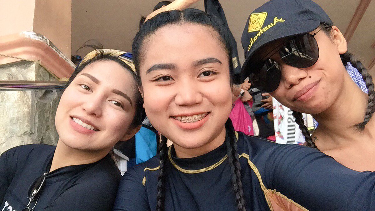 MAJOrity_WiNS's tweet photo. #WheninOslob #Whaleshark #whalesharkwatching ๐๐๐
@jaeleeca @jerbee_ness https://t.co/AAnGWBprMU