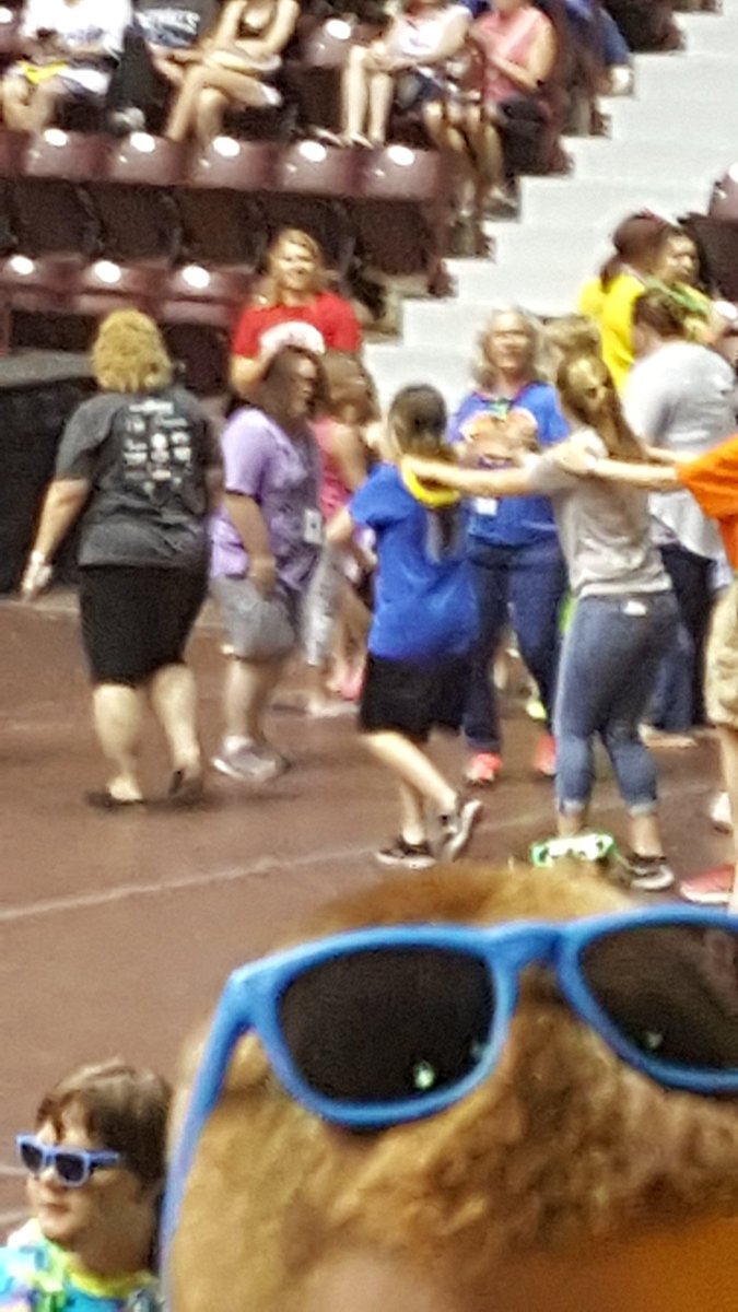 davidwallace851's tweet photo. Hey @NeoshoSD Special Olympics on a Friday night.  What great group #somoinparadise https://t.co/rwvGTUcSJn