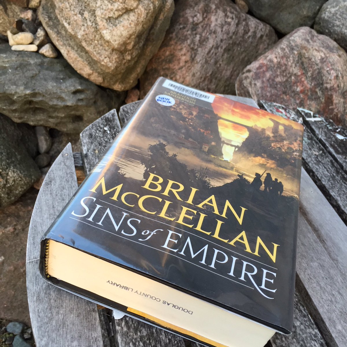 TessaDutcher's tweet photo. #SinsofEmpire = ππ»ππ» Awesome world, great character depth. If you haven't read it yet, you should. Like now. Go. Read.
Thx @BrianTMcClellan https://t.co/ltjGXEzAeB