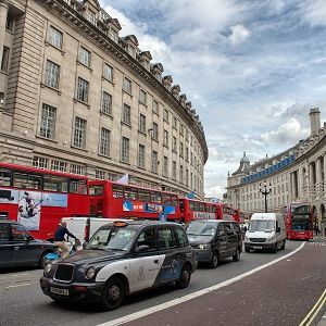 findercomau's tweet photo. Fly off to #london, #hongkong or domestically with the #flightsales for the week #travel #flights https://t.co/cAAcay0TTy https://t.co/mjYoHieKfh